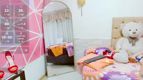 ilona online show from November 13, 6:11 am