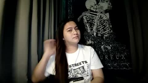 dreamycreamyst online show from January 7, 7:54 am