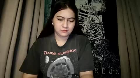 dreamycreamyst online show from February 26, 9:48 pm