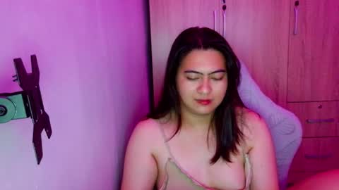 dreamycreamyst online show from February 26, 3:22 am