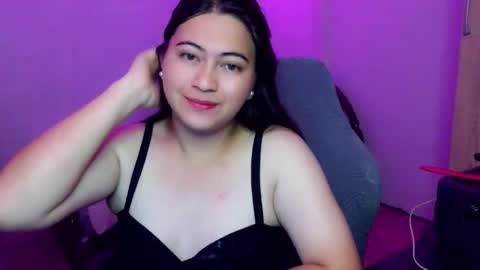 dreamycreamyst online show from April 27, 3:49 am