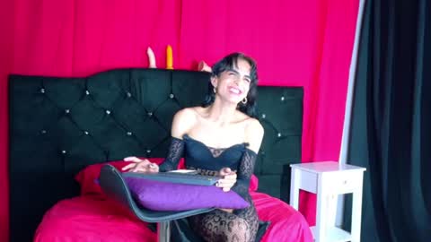 Dulce Alexandra online show from June 11, 2:53 am