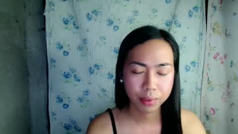 eddfox001 online show from March 18, 4:17 pm