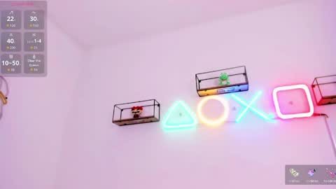 eileenn tanihara online show from April 12, 10:18 am