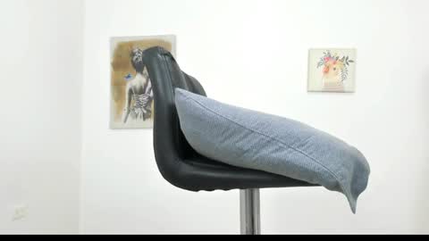 elizabeth_quennx online show from January 29, 3:37 pm