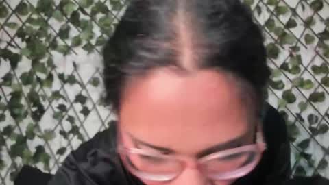 Emily online show from March 27, 11:44 am