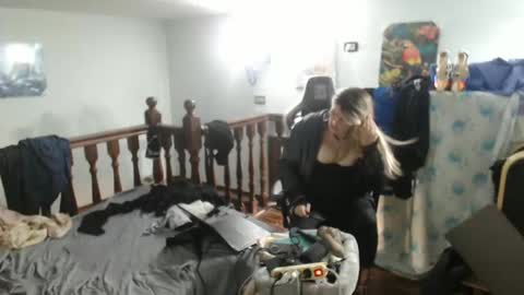 emma online show from January 25, 9:26 am