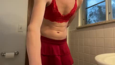 emmarose33 online show from February 25, 12:14 am