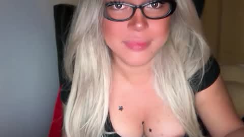 YourDreamGirl Emma  online show from February 22, 12:41 pm