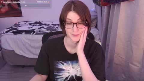 Vivi online show from February 7, 11:34 pm