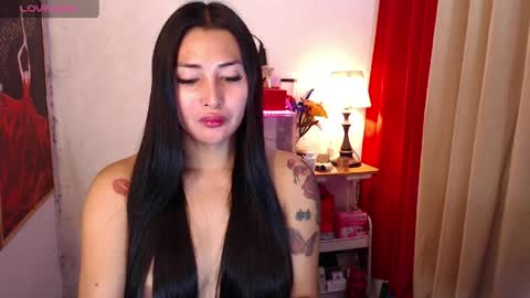 farrah_usan online show from March 30, 12:00 am