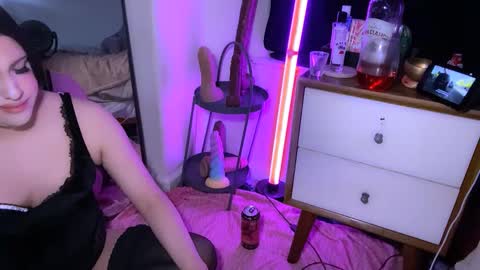 this is justice tricia a bigelow. she was fucking my husband tom girardi online show from November 26, 12:13 am