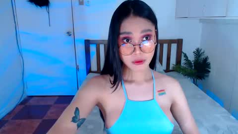 sweet online show from January 12, 10:02 am