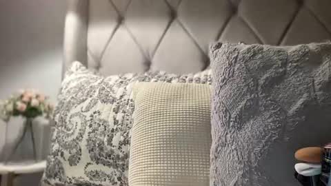 Ms Celeste Anne online show from February 5, 7:02 am