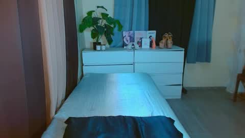 gabriela_deluxe online show from March 21, 12:56 am