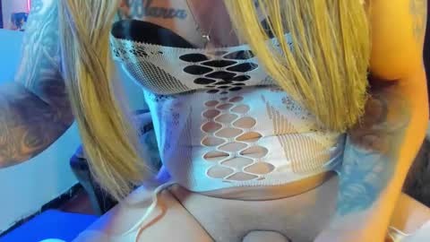 gabrielarose1 online show from March 30, 8:10 pm