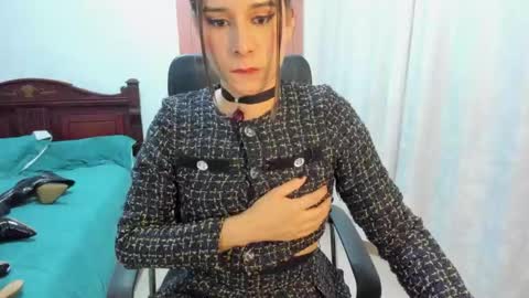 CORAL online show from November 23, 9:50 pm