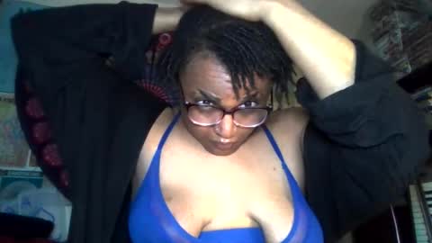 Gardenia online show from April 3, 11:30 am