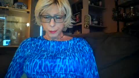 Girlinrock online show from June 25, 1:03 am
