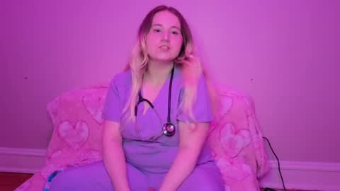 Glitch online show from April 23, 1:24 am