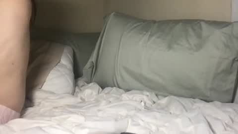 goddess_larz online show from November 12, 9:14 pm