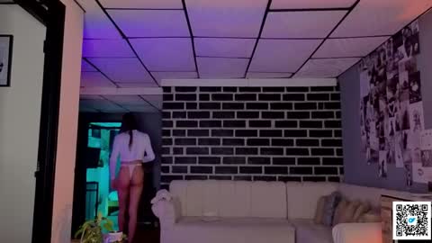 goddivaa online show from April 18, 11:27 pm