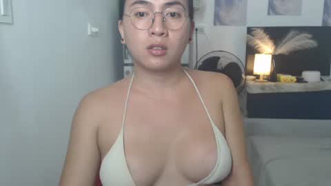 bella online show from June 4, 10:51 am
