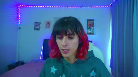 goth_minerva online show from April 6, 1:44 pm