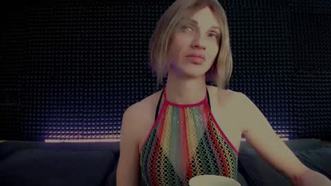 Miss Hardy online show from January 17, 8:11 am