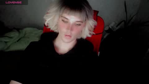 Snapshot of hellenspellman chatting on September 9, 4:39 pm Helen Spellman online show from September 9, 4:39 pm