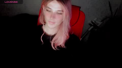 Snapshot of hellenspellman chatting on October 11, 3:58 pm Helen Spellman online show from October 11, 3:58 pm