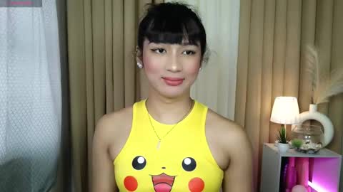 Hoelymorri online show from January 12, 6:42 am