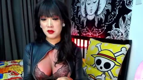 Jessica Cumshow FOLLOW ME online show from April 27, 5:28 am