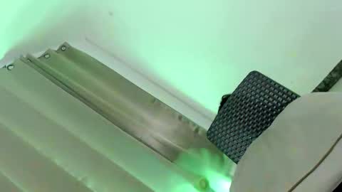 hotchescacummer online show from November 23, 1:02 pm