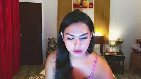 nathalie online show from November 21, 10:11 pm