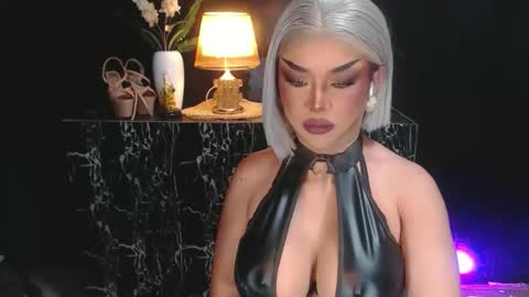 Christine online show from May 30, 7:12 pm