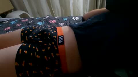 HugeCumshots online show from March 7, 1:17 am