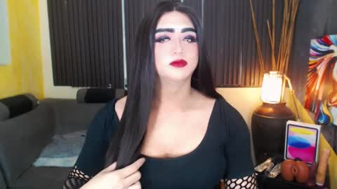 MsLovely online show from April 10, 8:03 pm