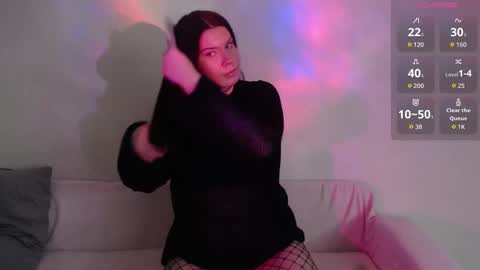 Vella online show from October 23, 11:03 am