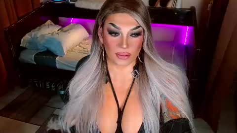 QUEEN MADI  online show from July 5, 12:16 am