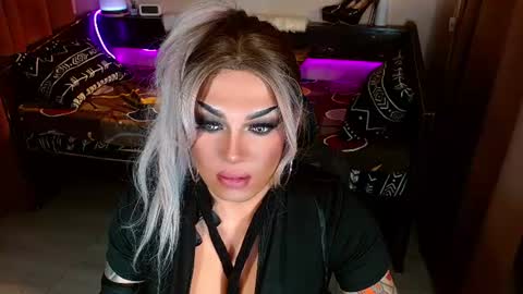 QUEEN MADI  online show from July 28, 7:39 pm