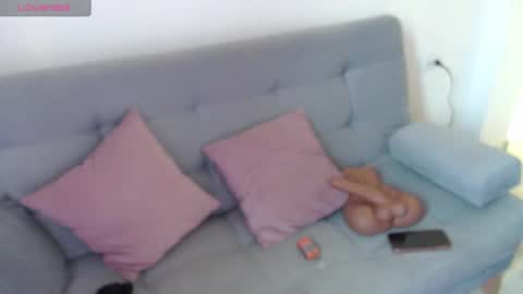 Isabella Hall online show from February 20, 8:36 pm