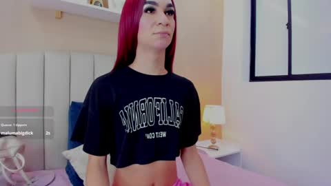 isabel_palmer online show from July 1, 8:09 pm