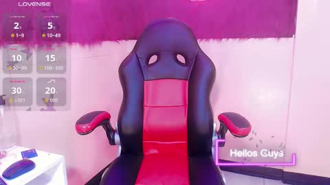 Isabella Kirk online show from February 6, 9:09 pm