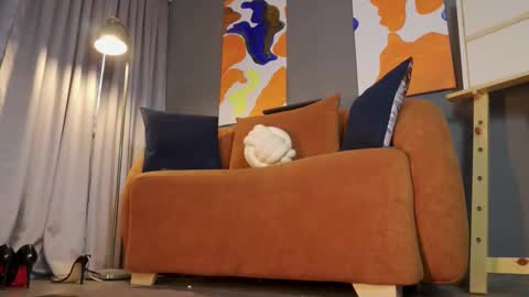 Help me with your follow independent model isabela online show from March 16, 8:12 pm