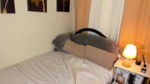 kirstenelsie online show from September 19, 1:55 am