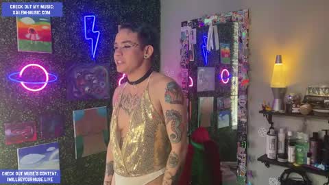 Muse hethey online show from April 8, 11:39 pm