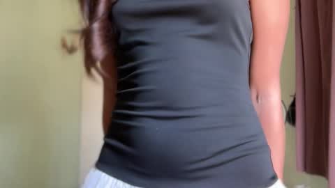 divaonopka online show from February 17, 6:21 am