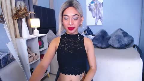 Snapshot of janemonet chatting on December 13, 5:10 pm janemonet online show from December 13, 5:10 pm