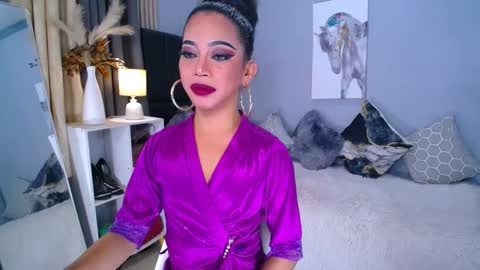 Snapshot of janemonet chatting on March 5, 1:59 am janemonet online show from March 5, 1:59 am